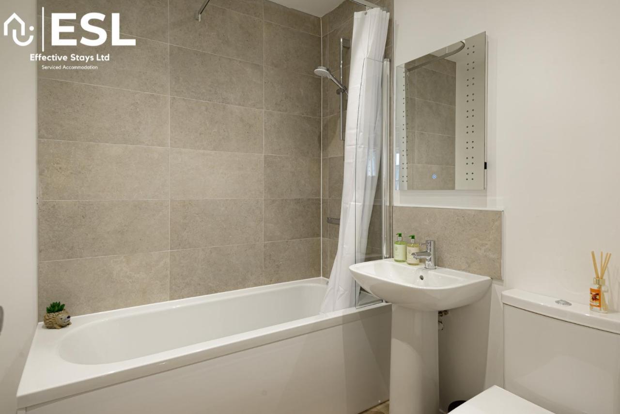 Comfy Modern 2 Bedroom Duplex Apartment With Sun Terrace Shrewsbury Exterior photo
